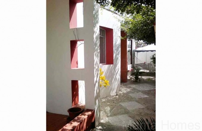 For rent house in Manta 2000